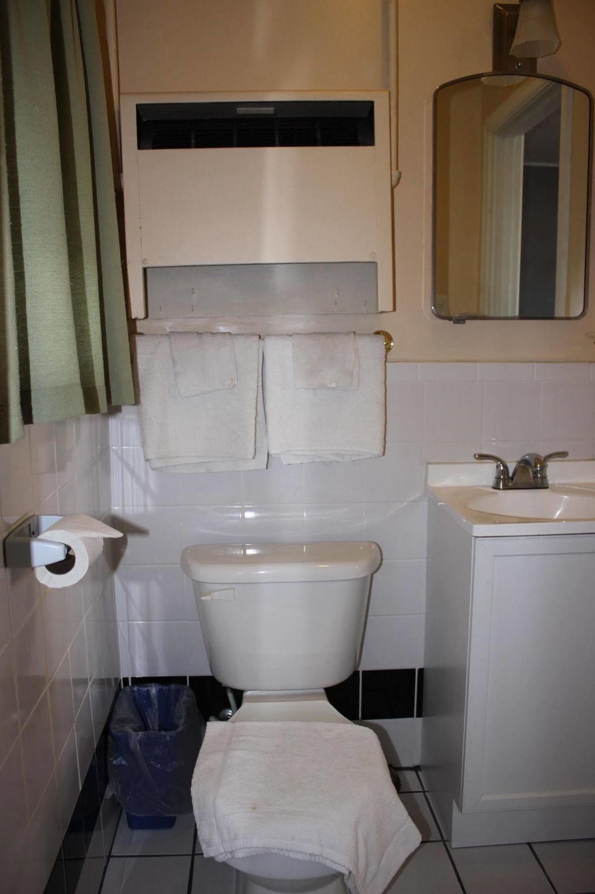 Kenwood Motel Kenton Экстерьер фото